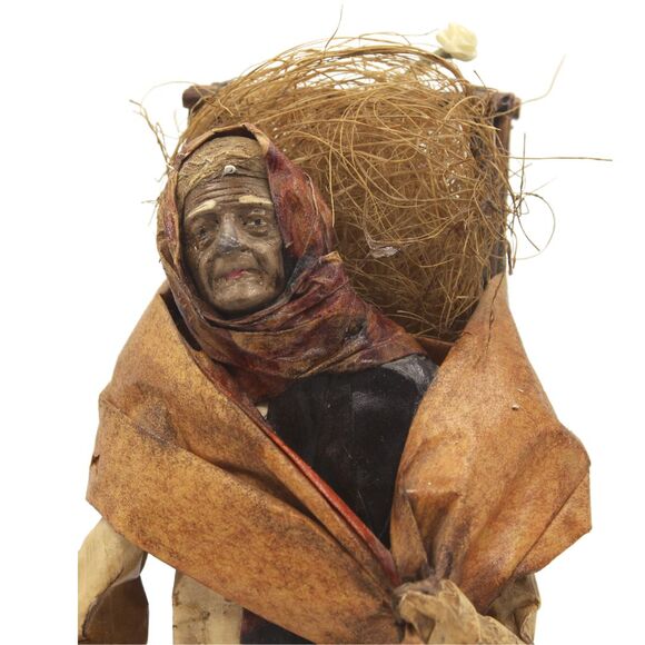 Vintage Mexican Folk Art Paper Mache Sculpture Woman Villager Figurine 11.5" - Picture 2 of 6